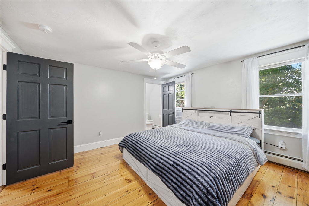 4 Dwight St