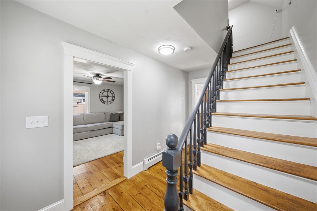 4 Dwight St