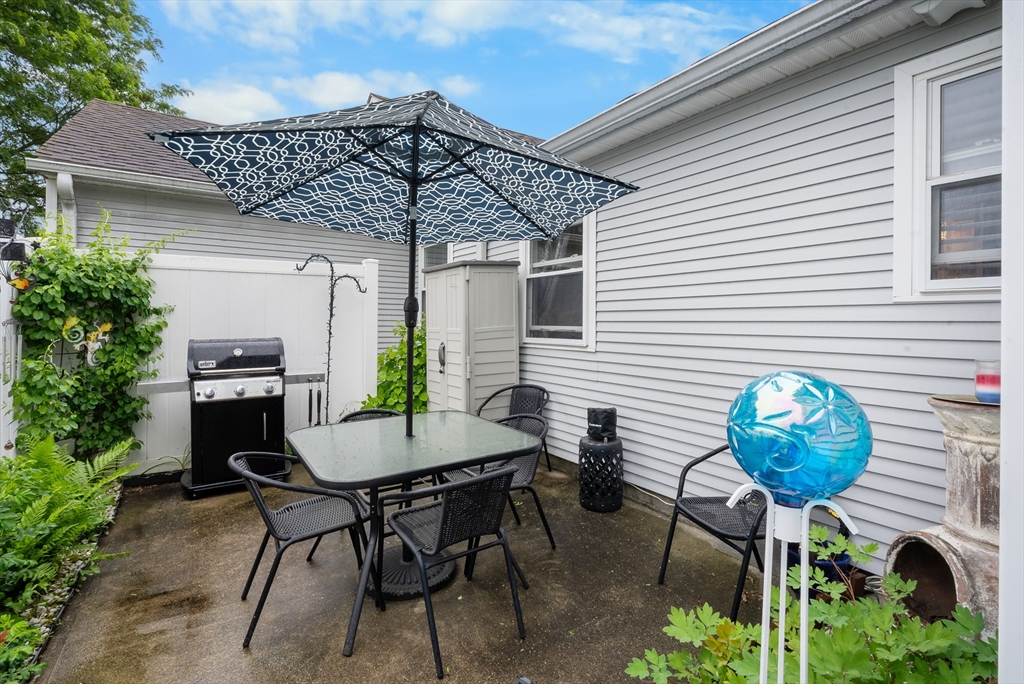 75 Outer Dr # 75