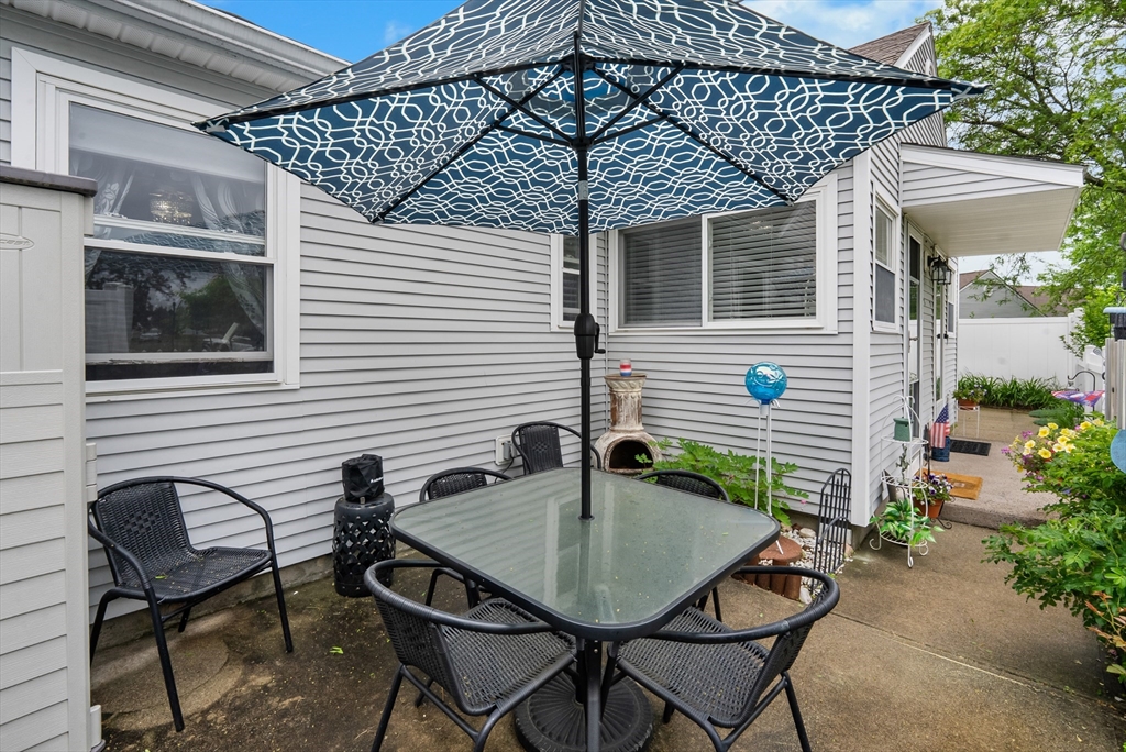 75 Outer Dr # 75