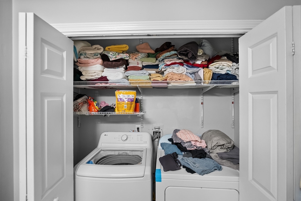 107 Meadow Ln # 107
