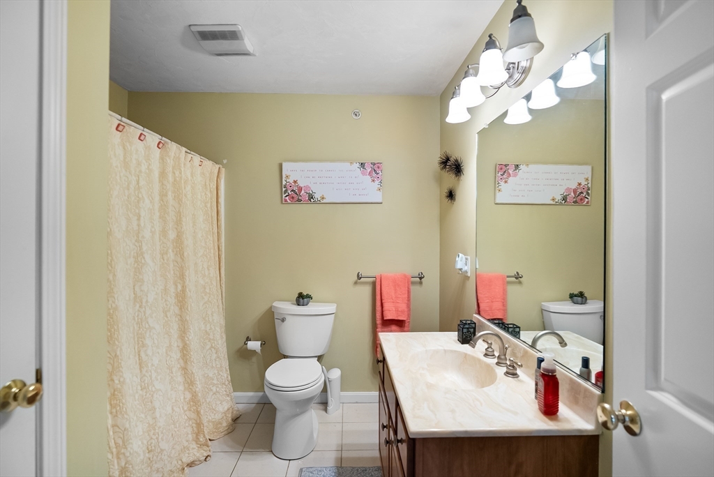 107 Meadow Ln # 107