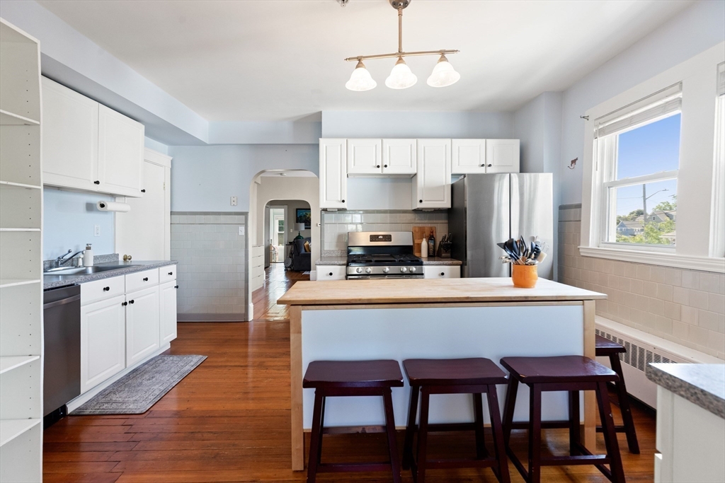 16 Dudley St # 2
