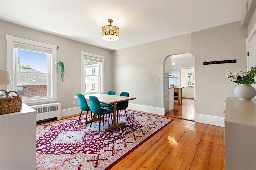 16 Dudley St # 2
