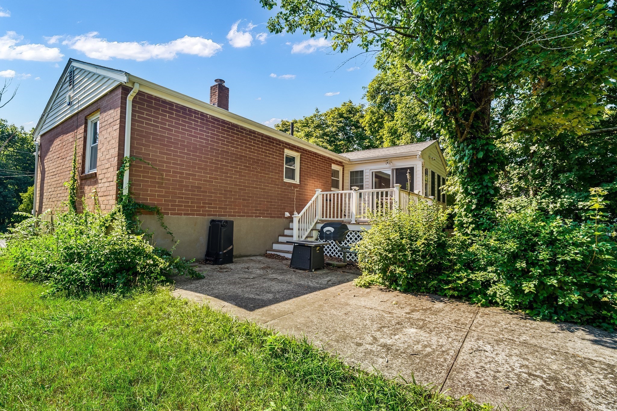 65 Fowler St