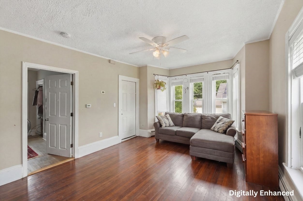 152-154 Reed St