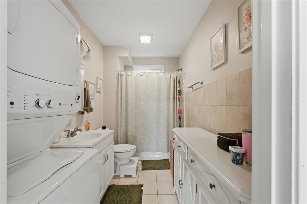 152-154 Reed St