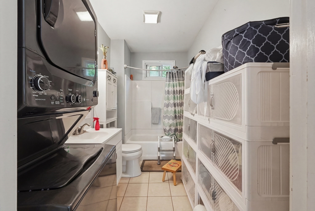 152-154 Reed St