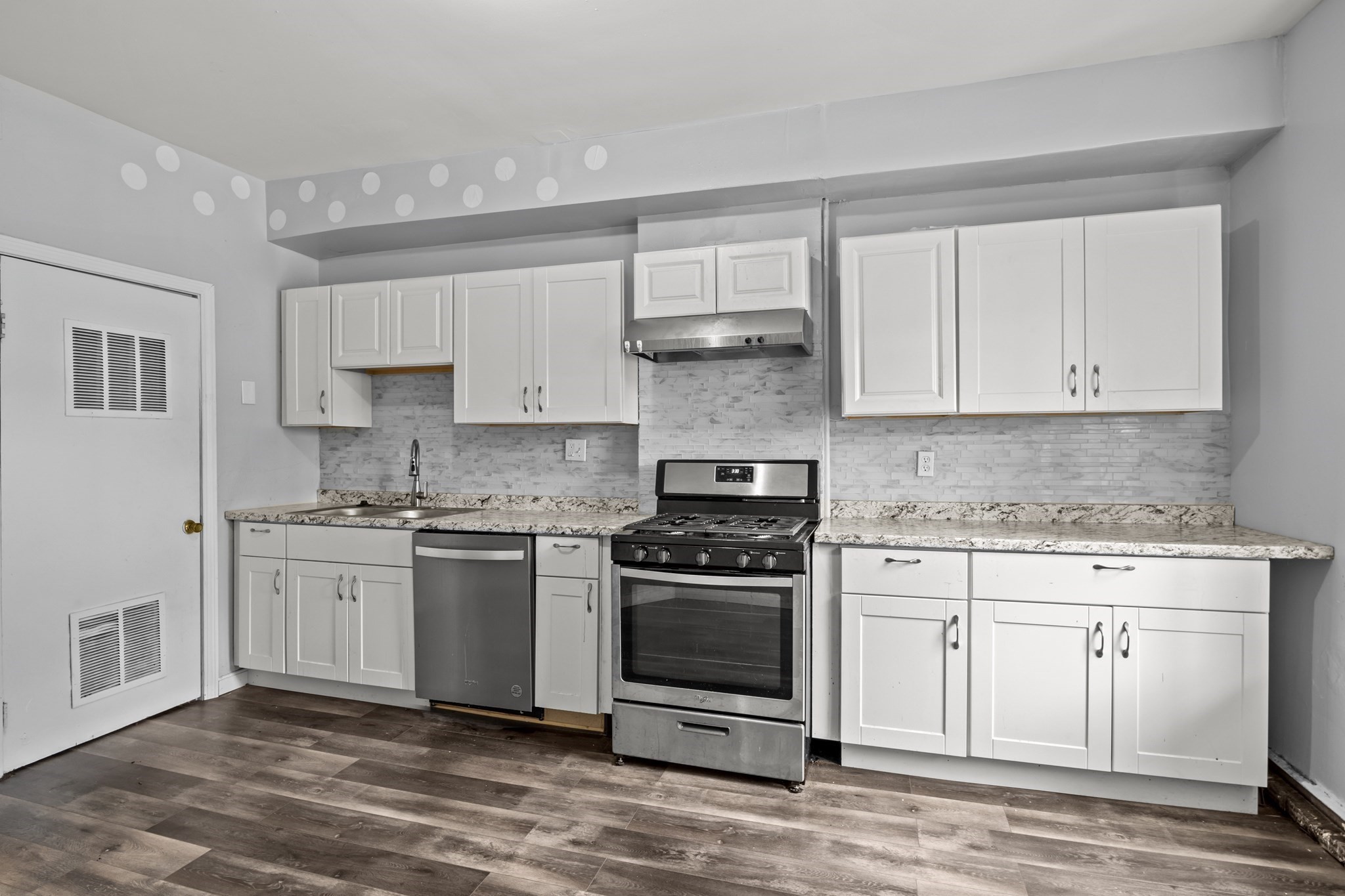 26 Alpine St # 2