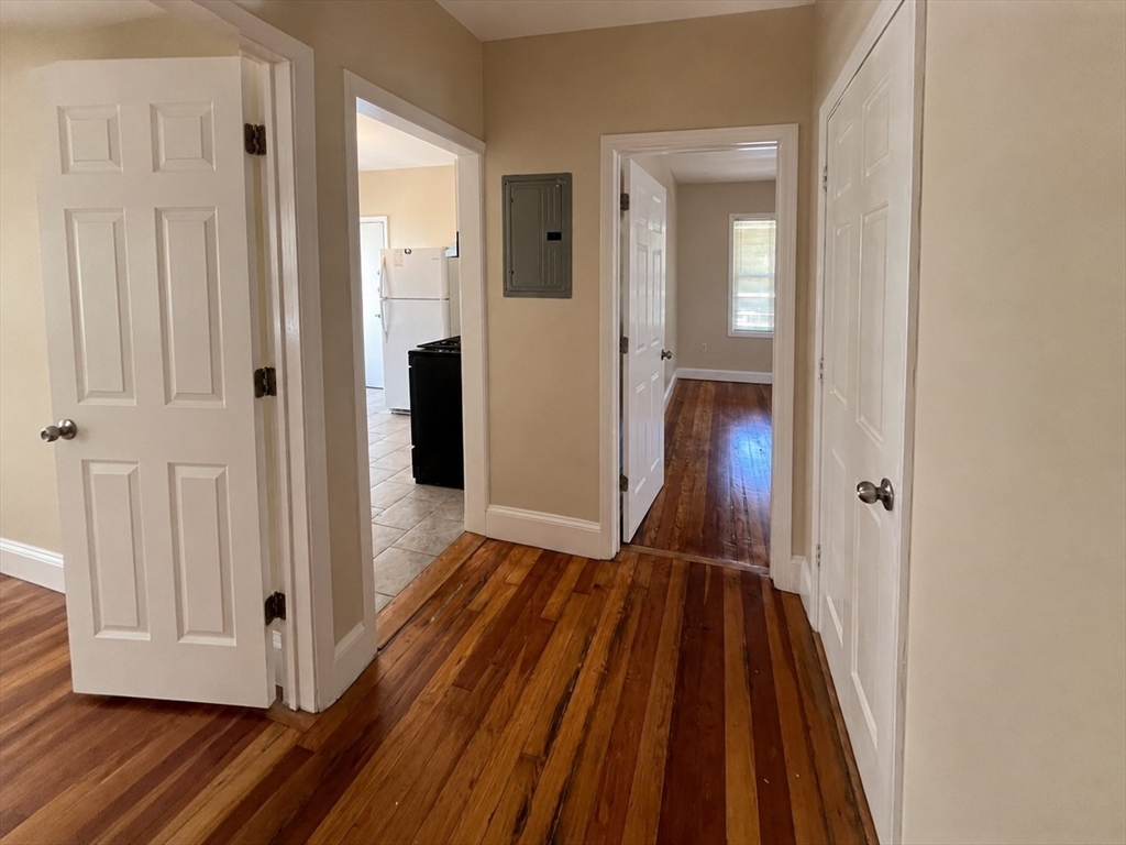12 Crowell St # 2