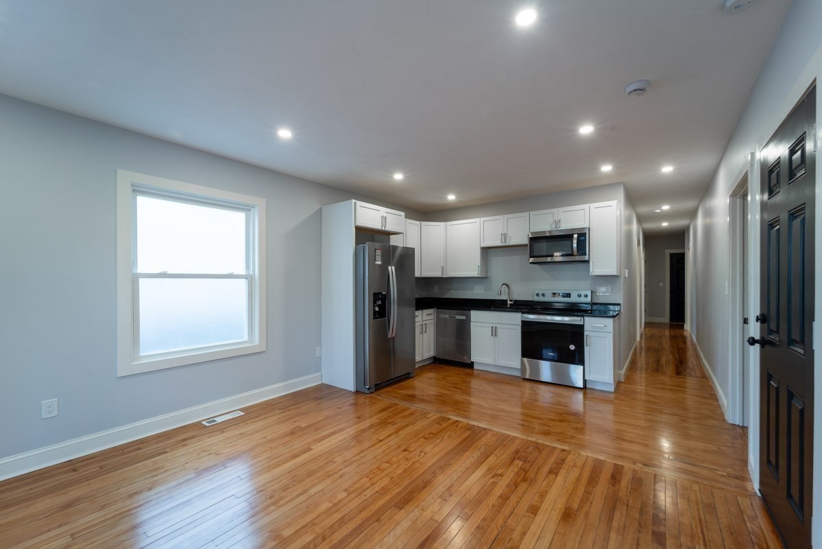 72 Florence St # 1