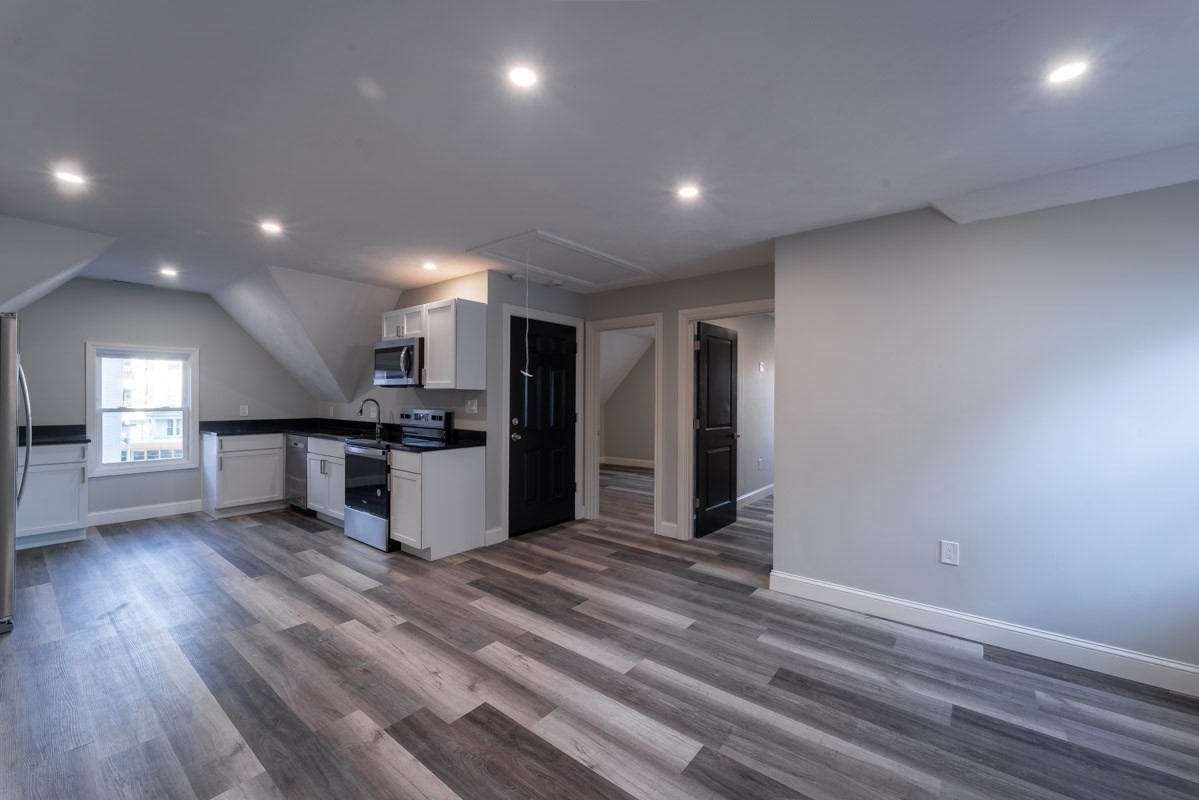 72 Florence St # 2