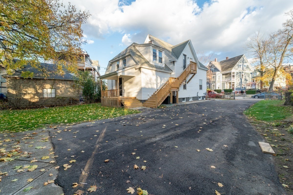 72 Florence St # 2