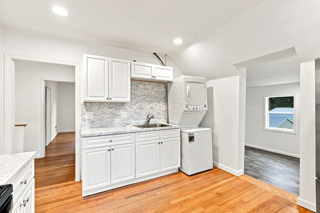 78 Parker St