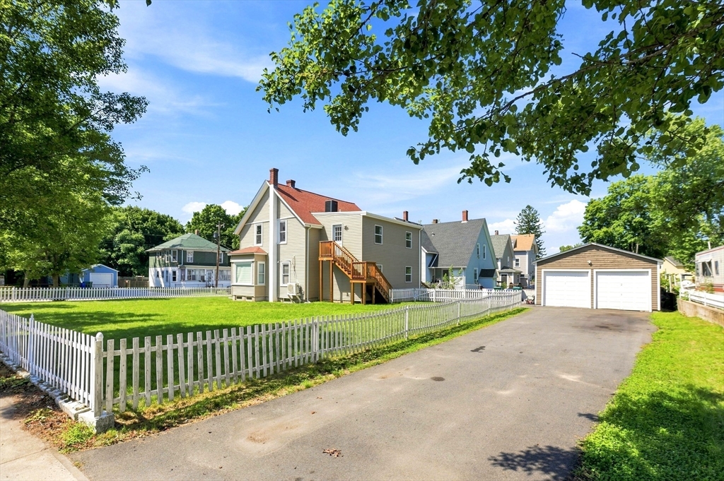 78 Parker St