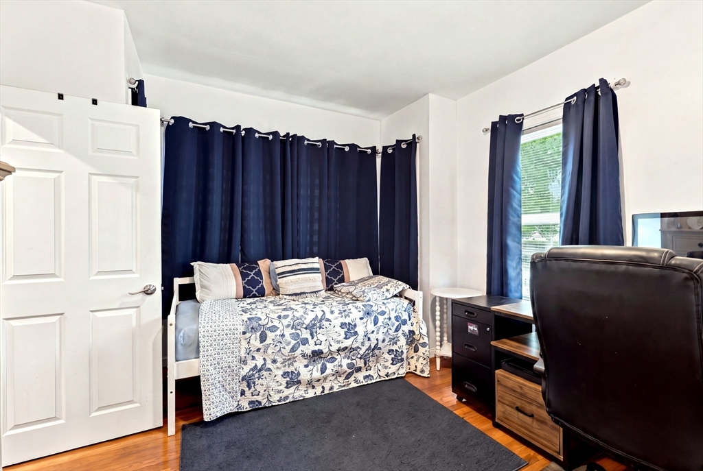 78 Parker St