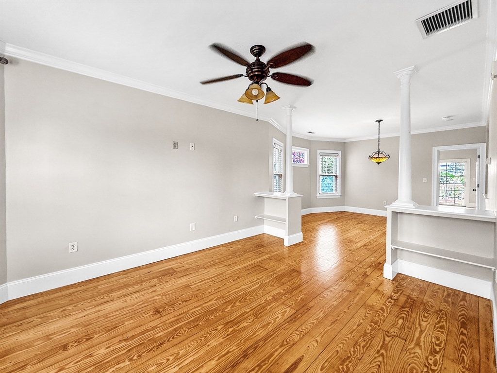 9 Odonnell Sq # 3