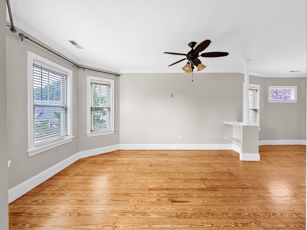 9 Odonnell Sq # 3