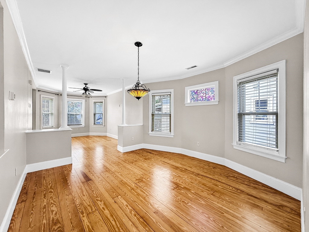 9 Odonnell Sq # 3