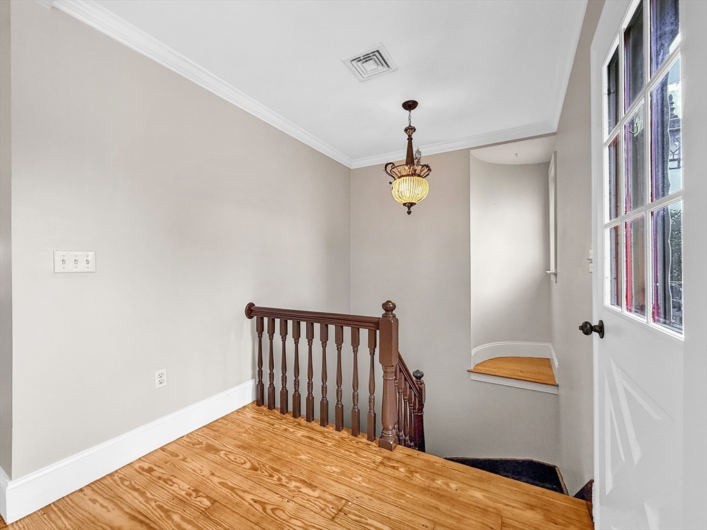 9 Odonnell Sq # 3