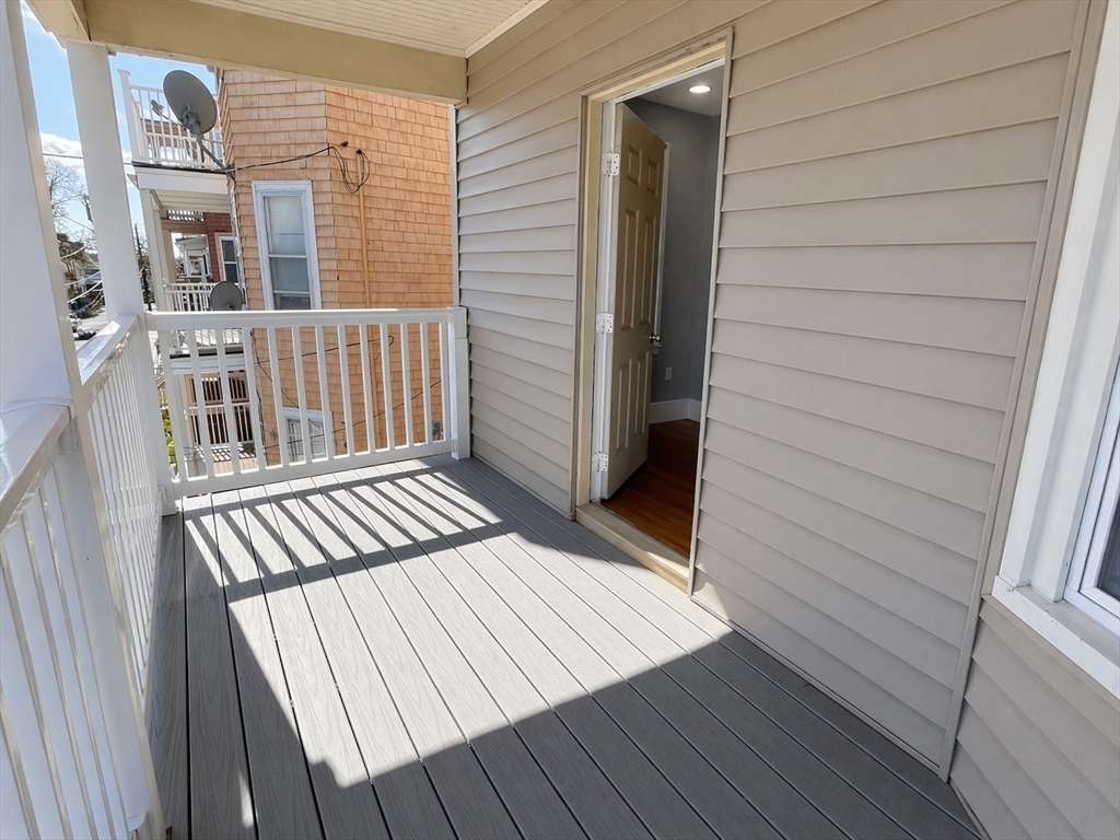 9 Nightingale St # 2