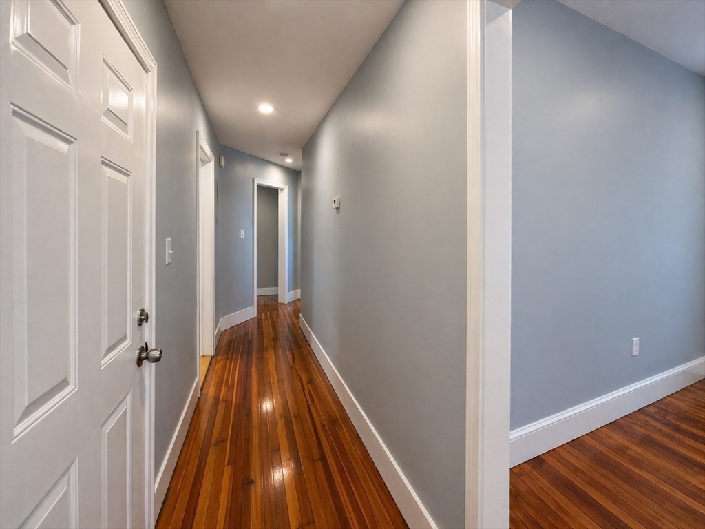 9 Nightingale St # 2