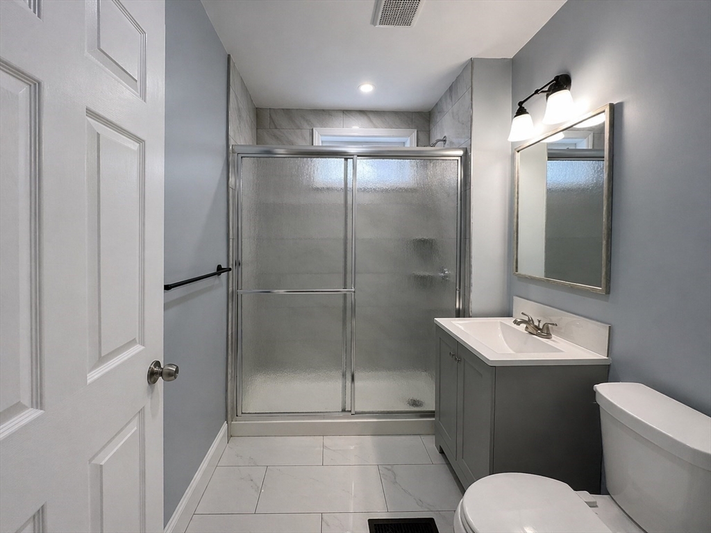 9 Nightingale St # 2
