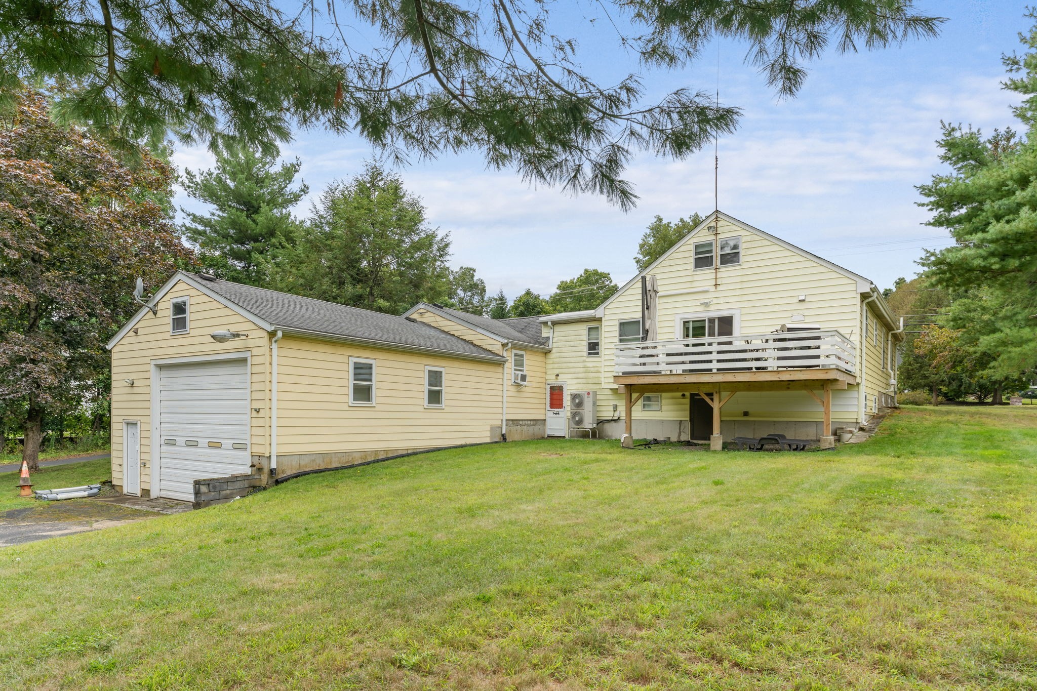 225 Page St