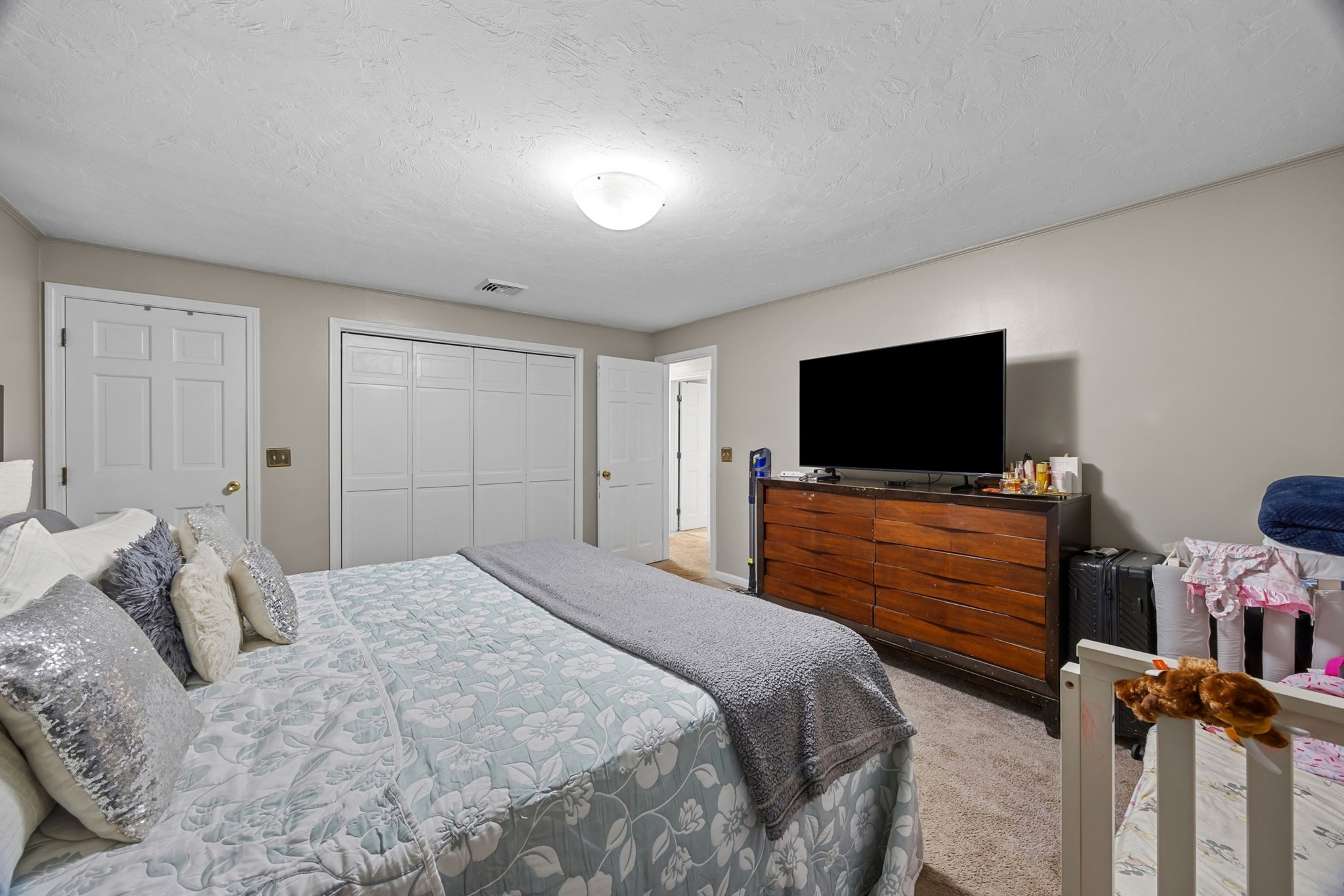 133 Commonwealth Ave # B