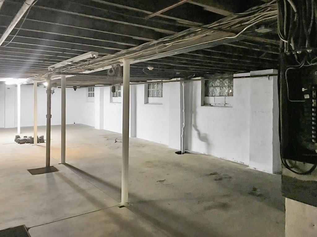2031 Purchase St