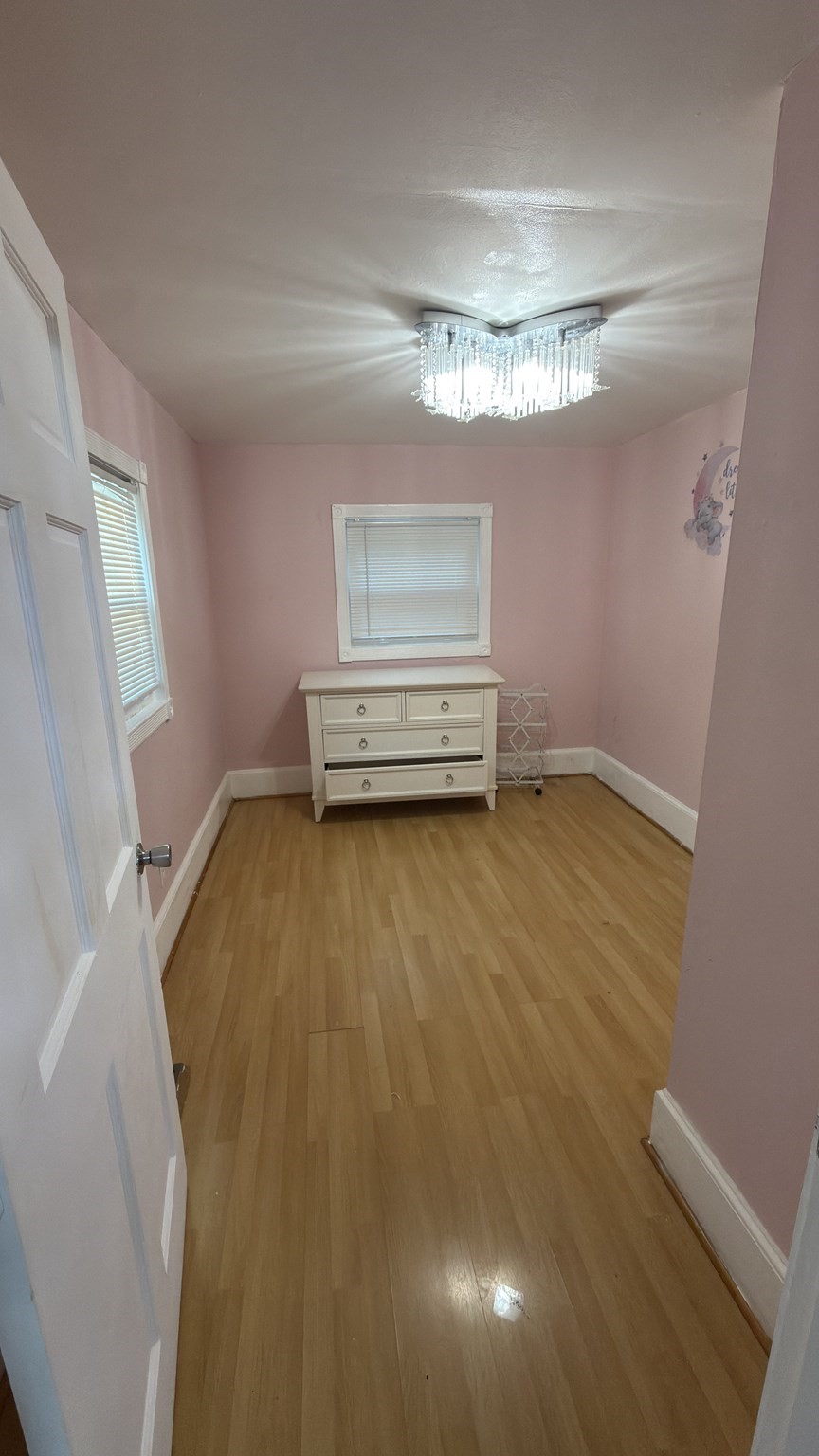 30 Riverview St # 1