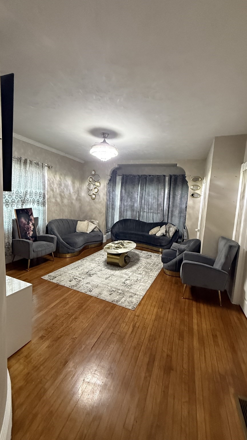 30 Riverview St # 1