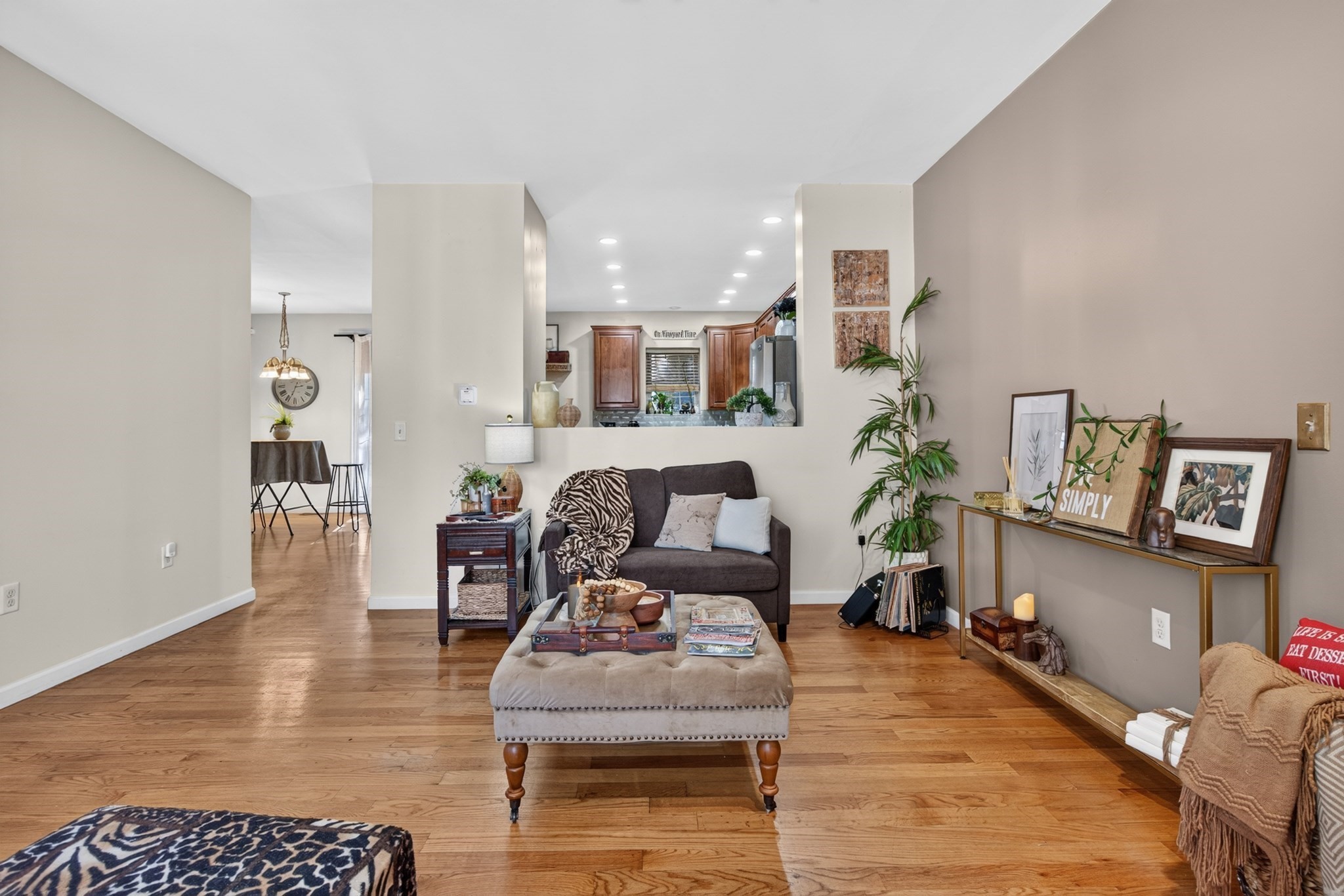 10 Milton Ridge Road # 10
