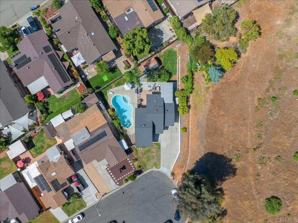 827 Bayberry Ct.
