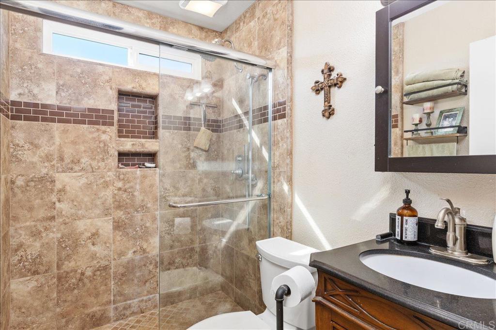 827 Bayberry Ct.
