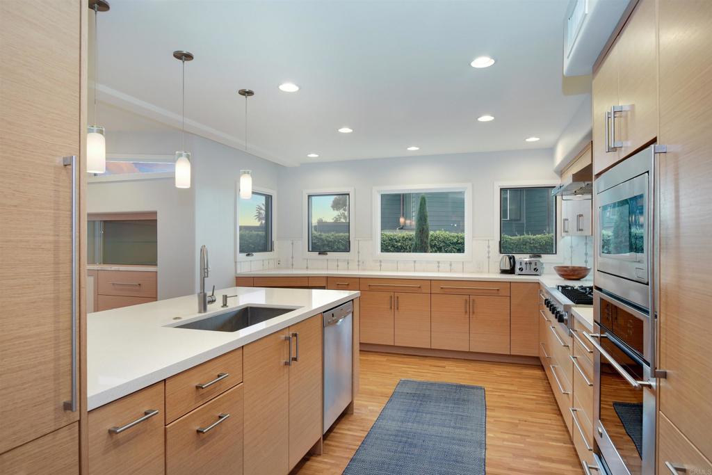 152 7th Street