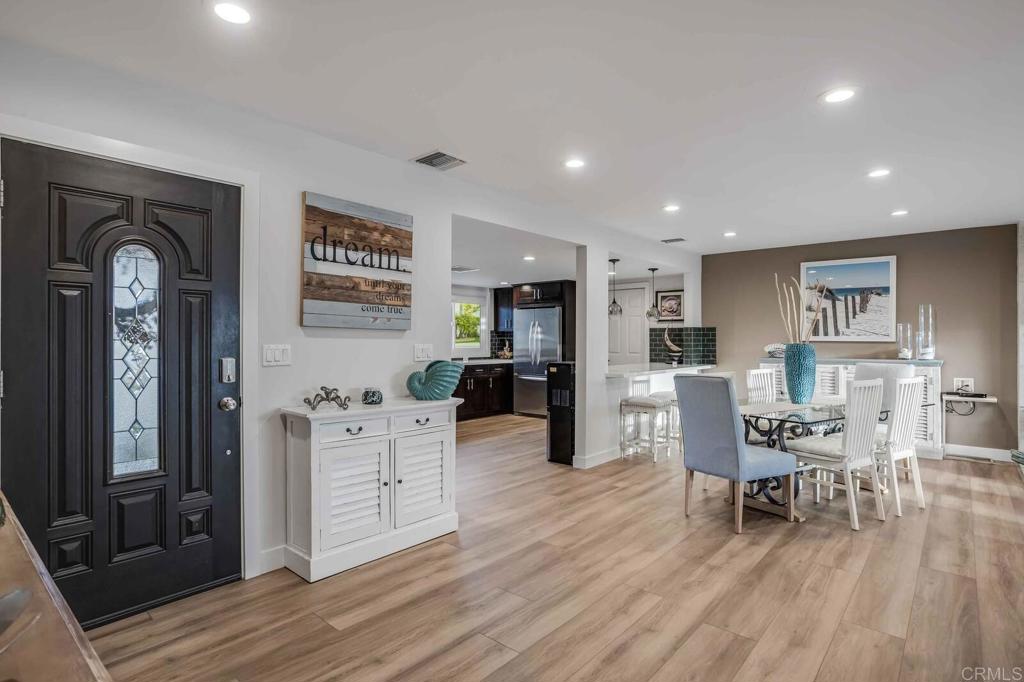 2203 Cameo Road