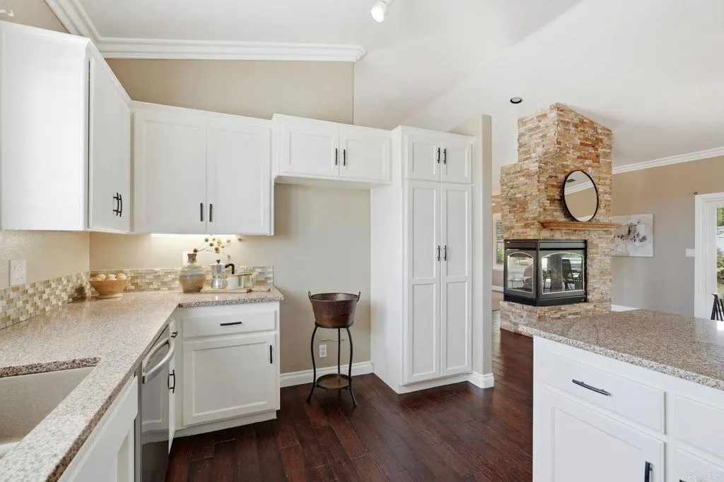 31503 Stardust Lane