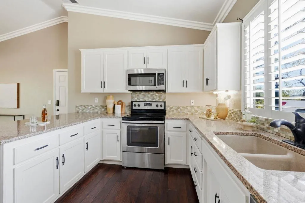 31503 Stardust Lane
