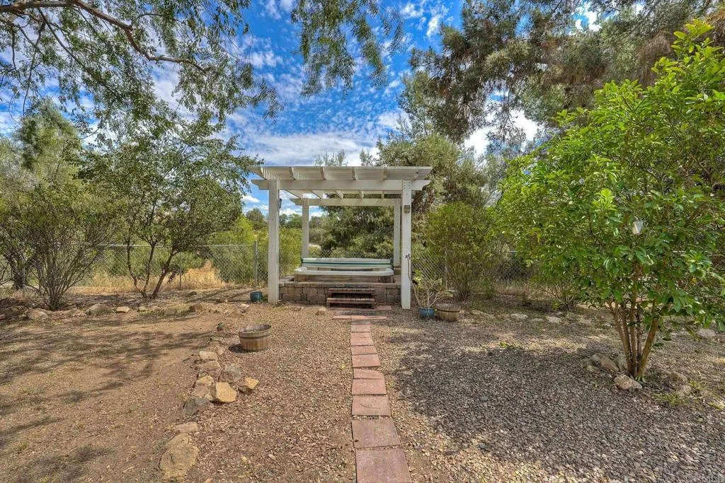31503 Stardust Lane