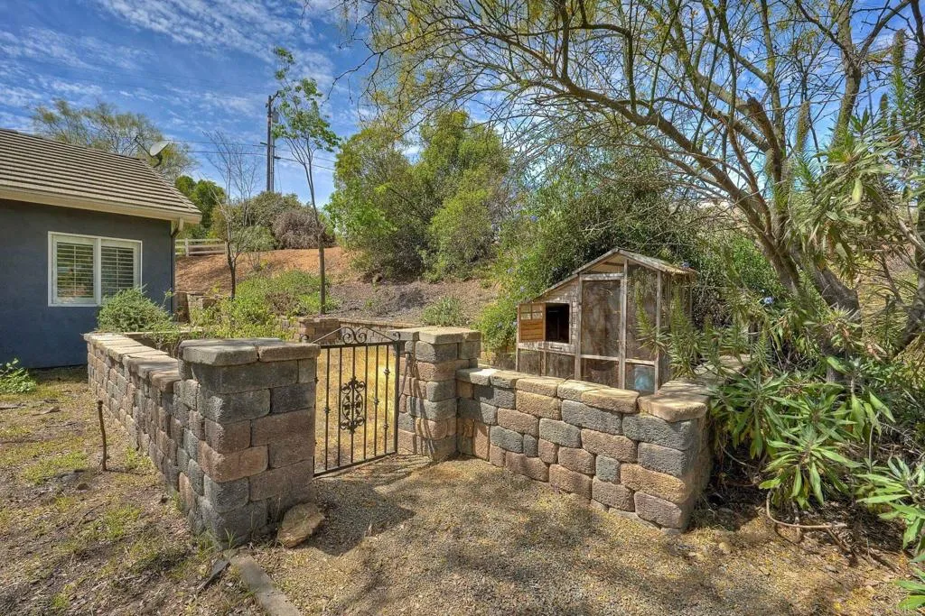 31503 Stardust Lane