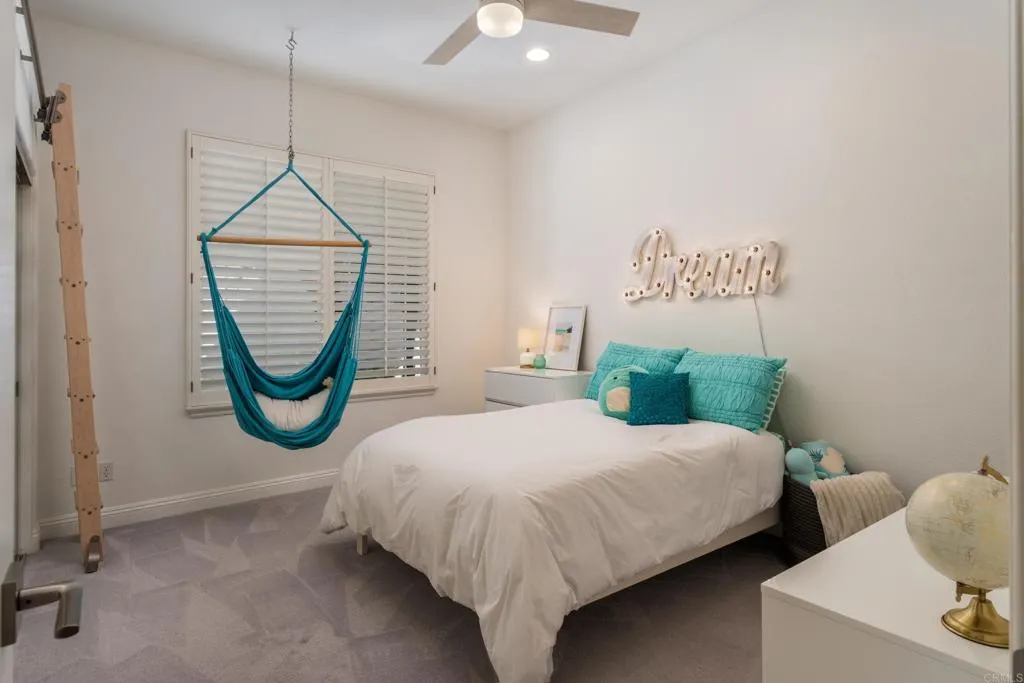 7949 Sitio Redonda
