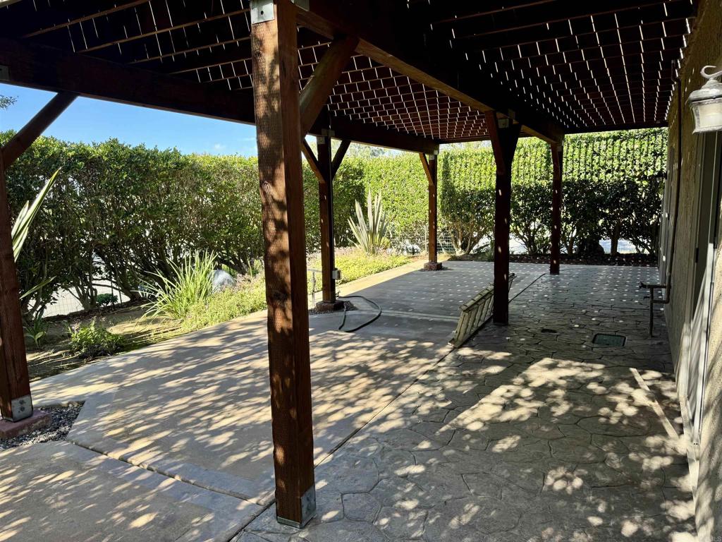 2511 El Amigo Rd
