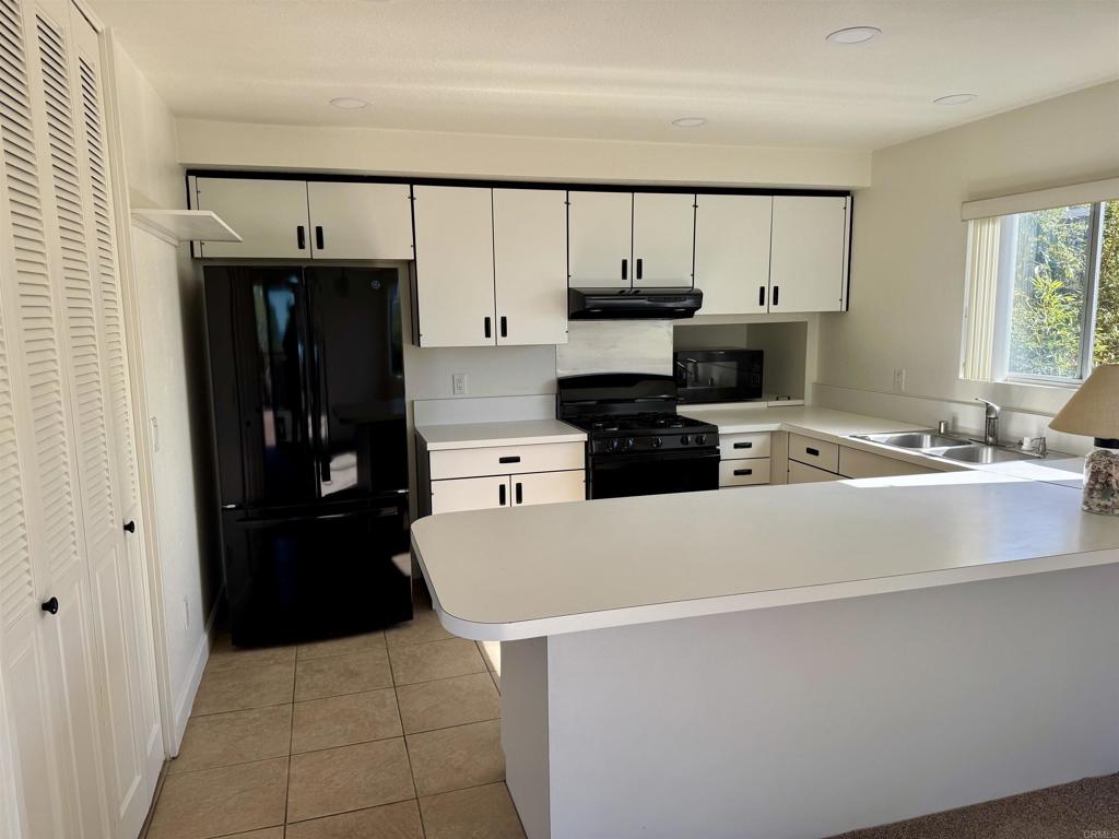 2511 El Amigo Rd