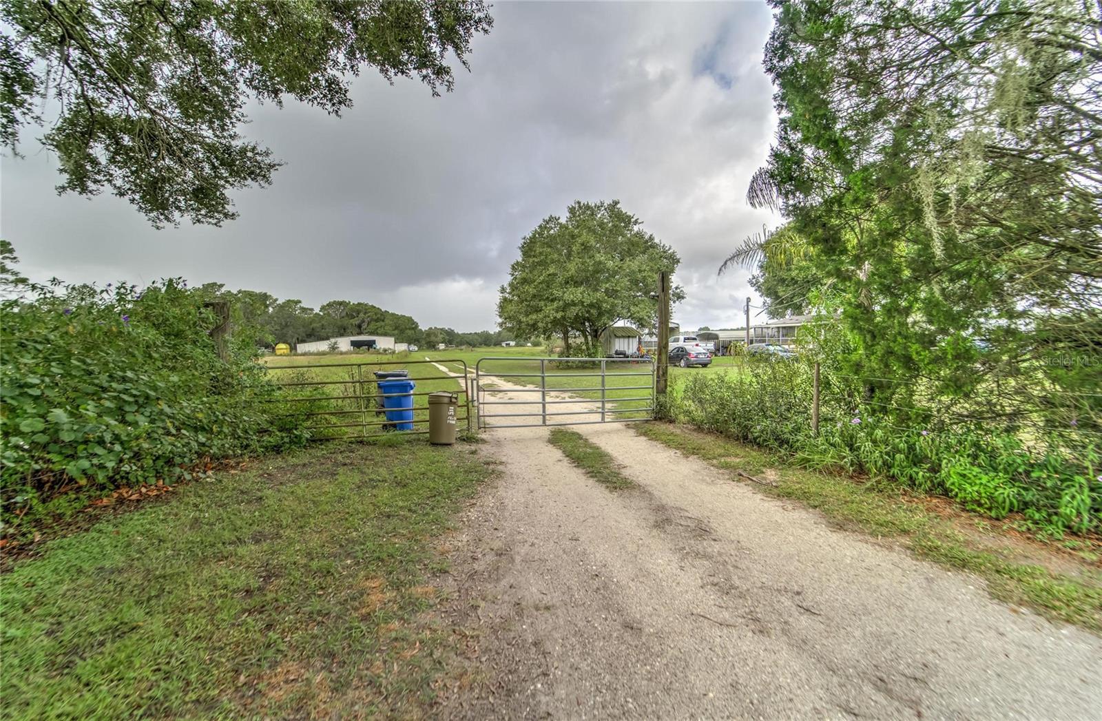 19320 GRANGE HALL LOOP
