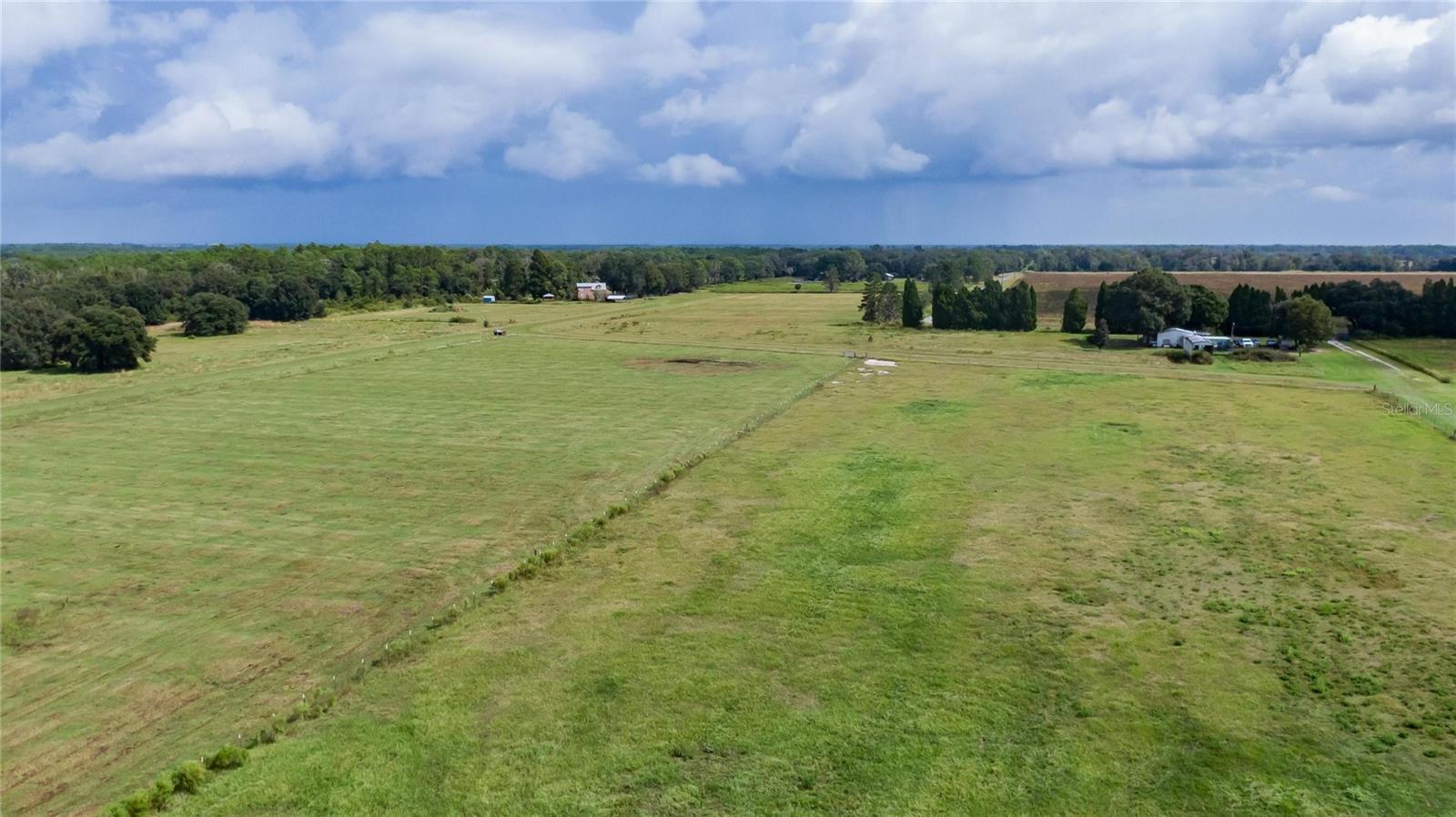 19320 GRANGE HALL LOOP