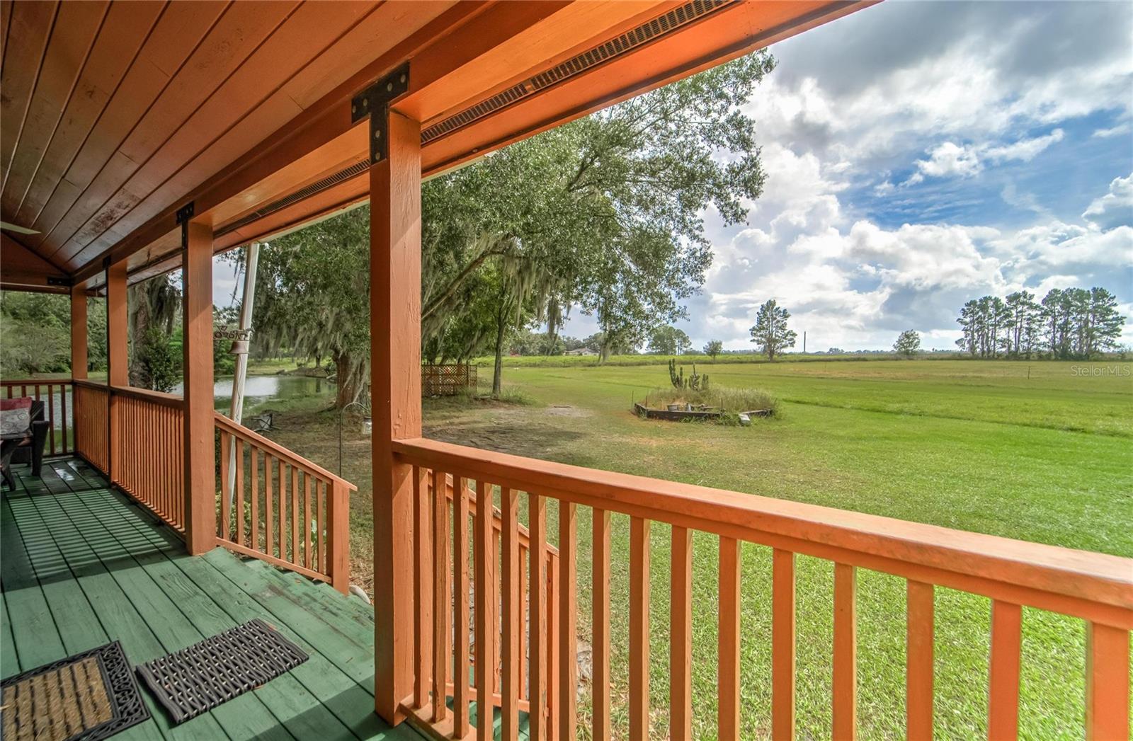 19320 GRANGE HALL LOOP