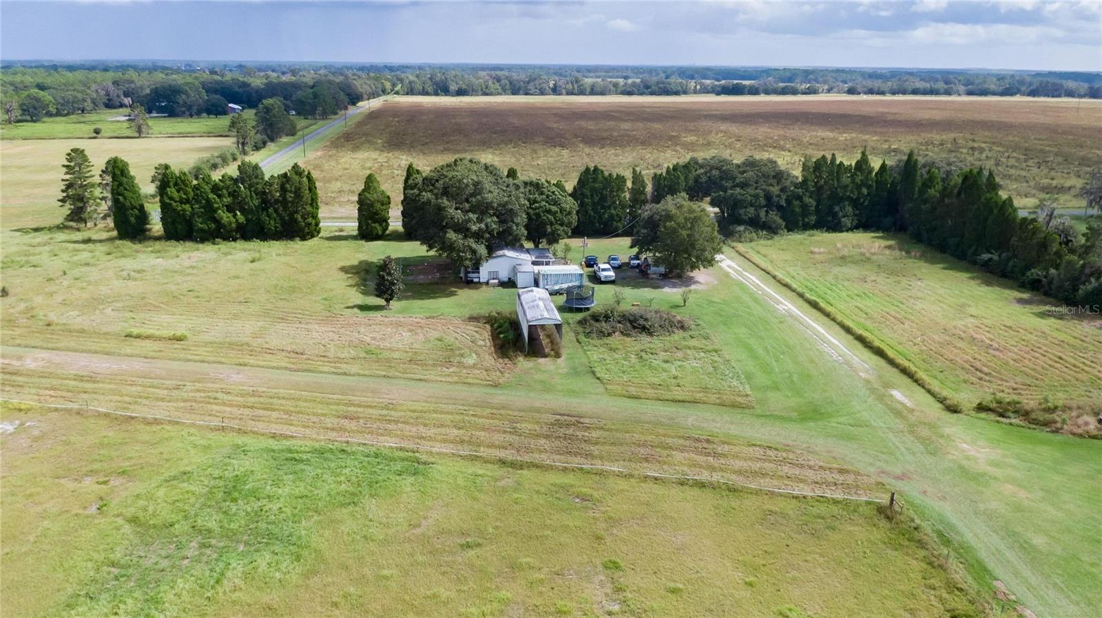 19320 GRANGE HALL LOOP