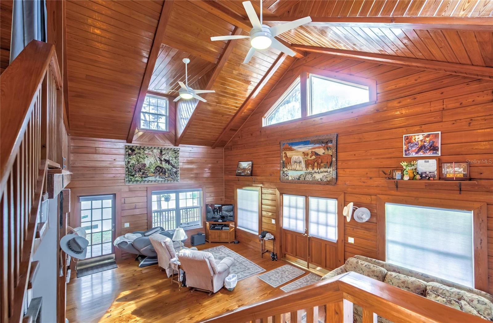19320 GRANGE HALL LOOP