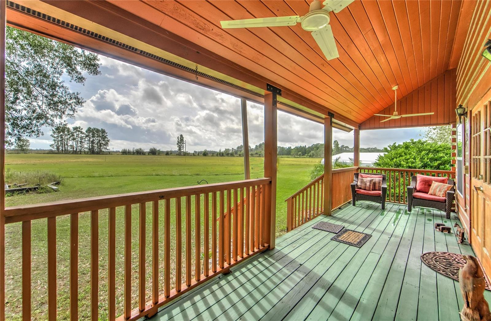 19320 GRANGE HALL LOOP